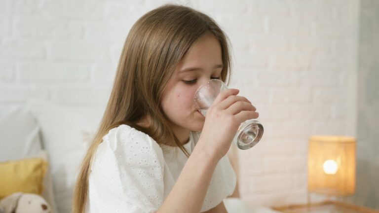 How Much Water Should Your Child Drink?