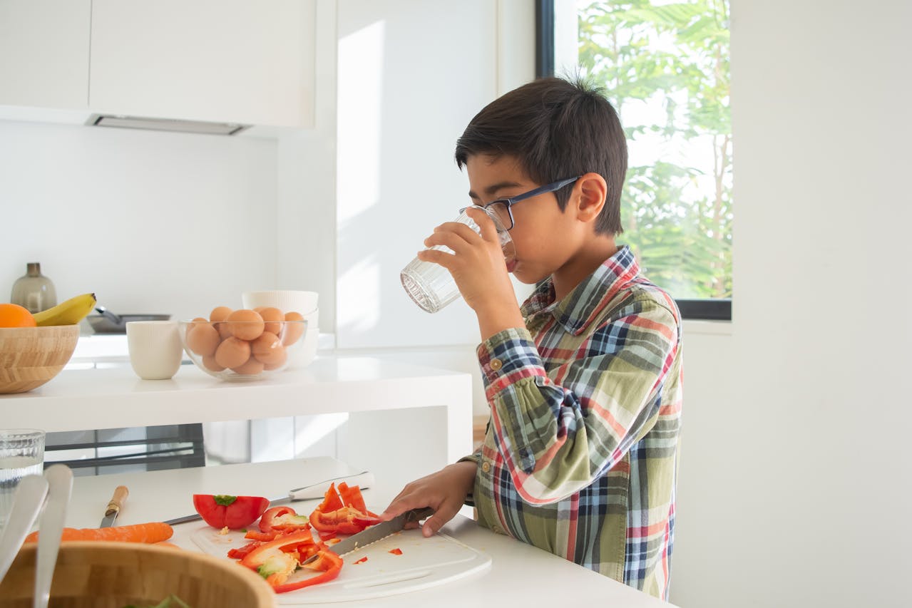 Much Water Should Your Child Drink