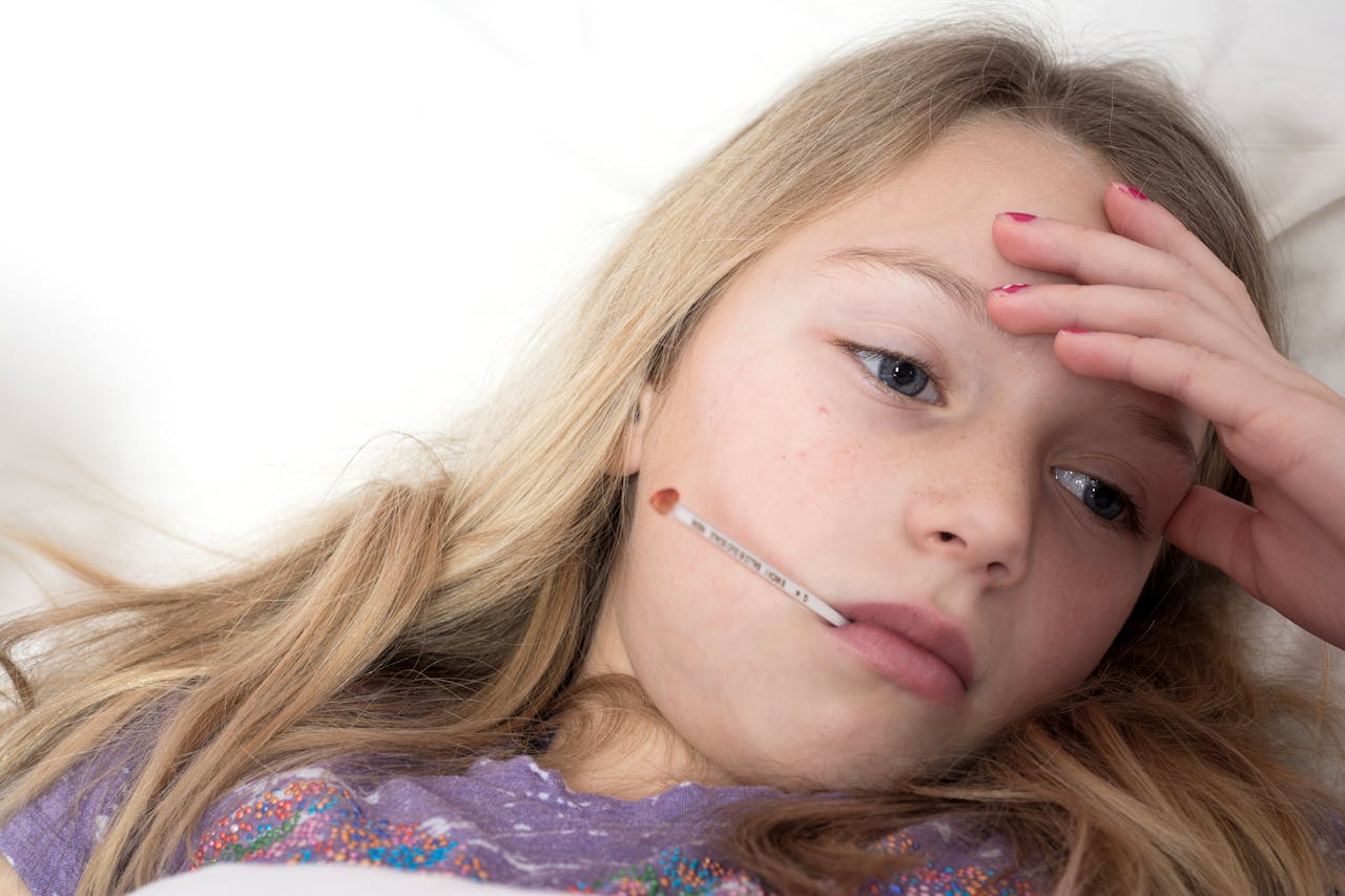 Childhood Pneumonia Symptoms, Treatment, and When to Worry