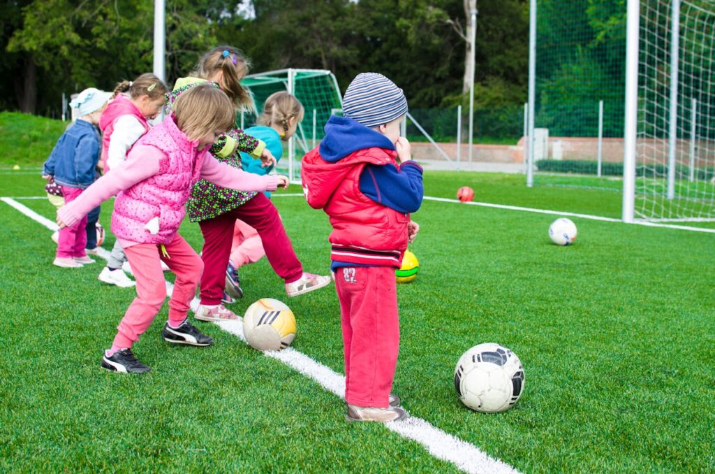 Sports Injuries in Kids When See a Doctor What Parents Should Know